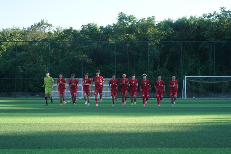 走出国门, 为足球少年 走出国门, 为足球少年