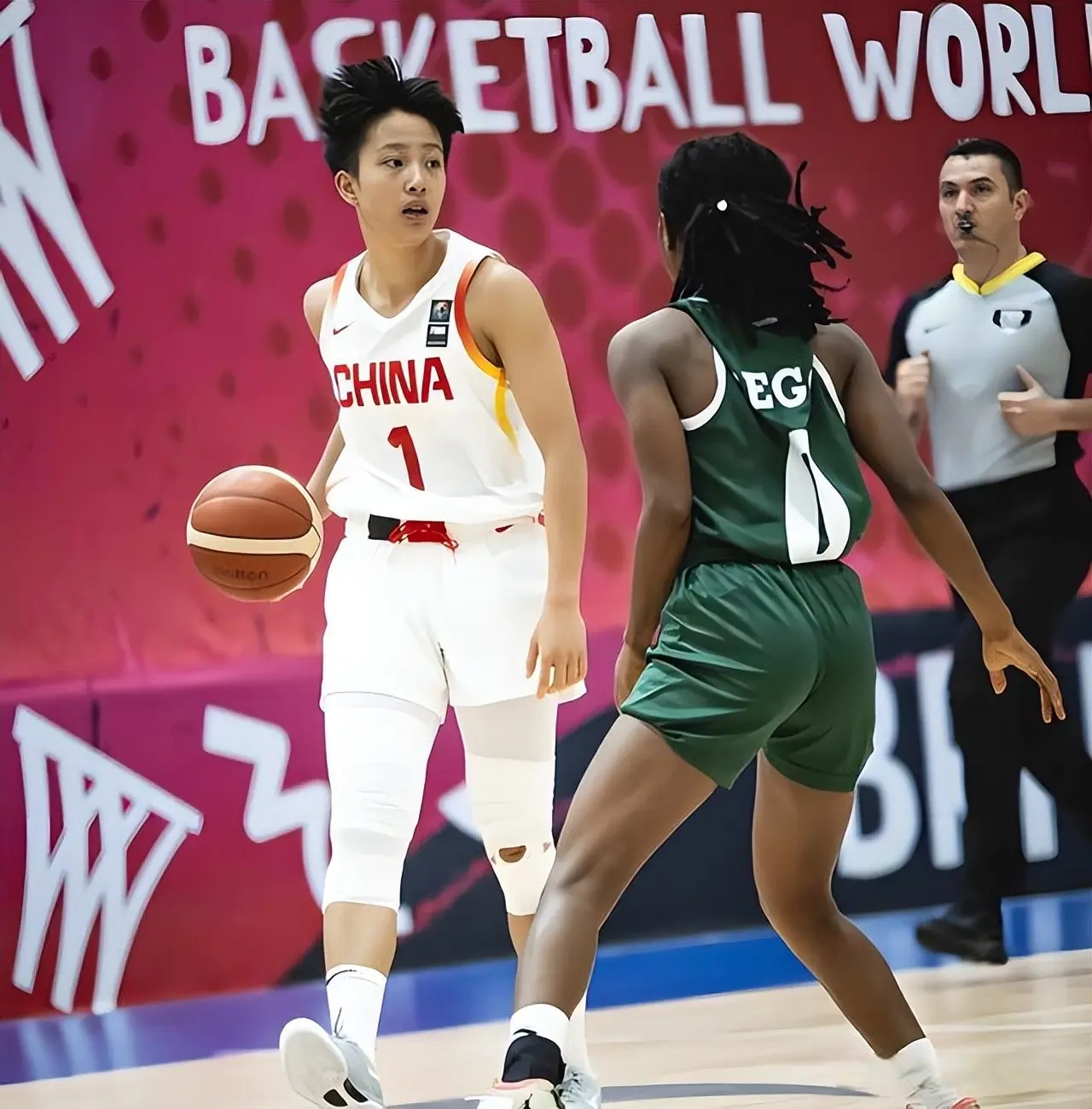 的李月汝, alt, 是因为锋线