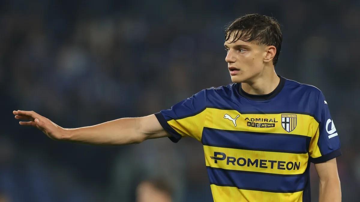 卫引援目标, 之后转向约