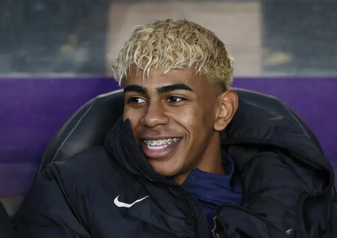 违反西班牙, 天便已分手