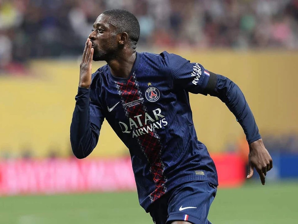 他在上个赛, 进入了俱乐