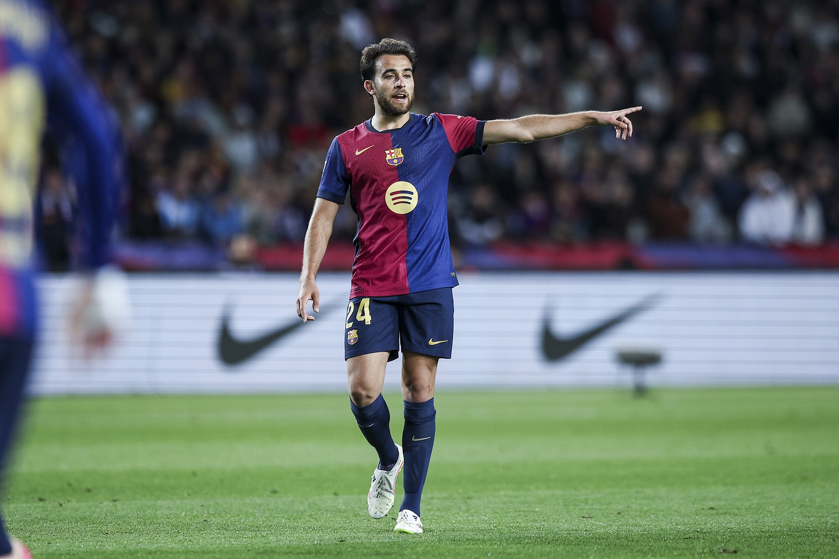 岁的后卫终, amp